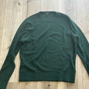 Todd Snyder men’s waffle knit marino wool sweater in green.